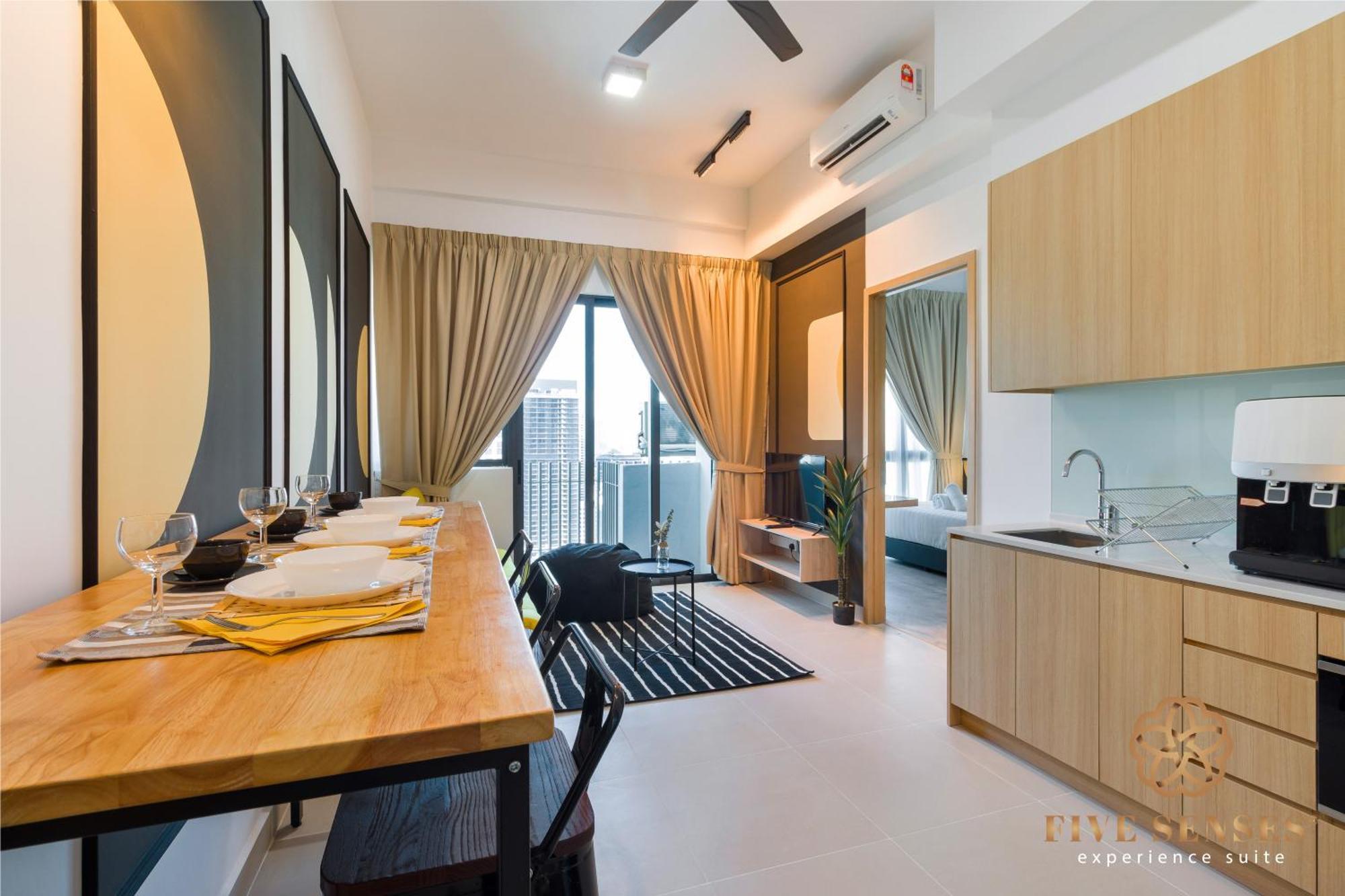The Colony & The Luxe Signature Suites, Klcc Kuala Lumpur Room photo